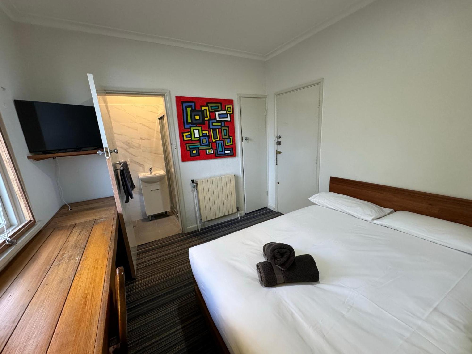 Motel Bunkhouse *